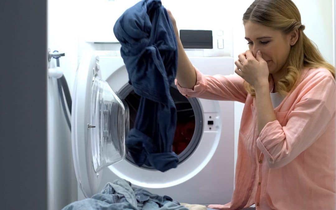 از بین بردن بوی بد لباسشویی